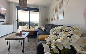Apartment Agnes With 63 M2 Rooftop Terrace, Grill And Pool