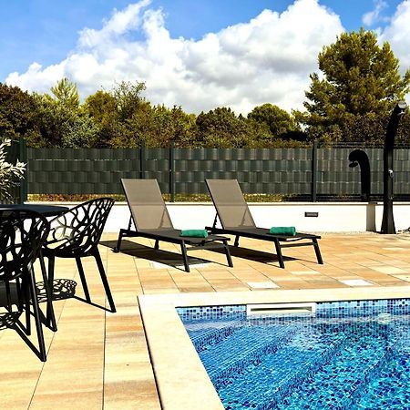 Apartment Agnes With 63 M2 Rooftop Terrace, Grill And Pool Okrug Gornji Exterior foto